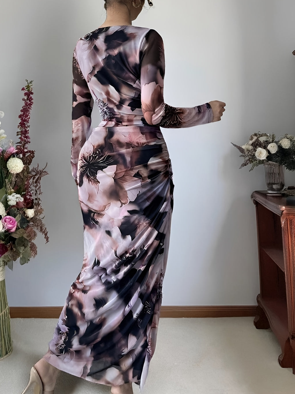 Gradient Mesh Pleated Dress