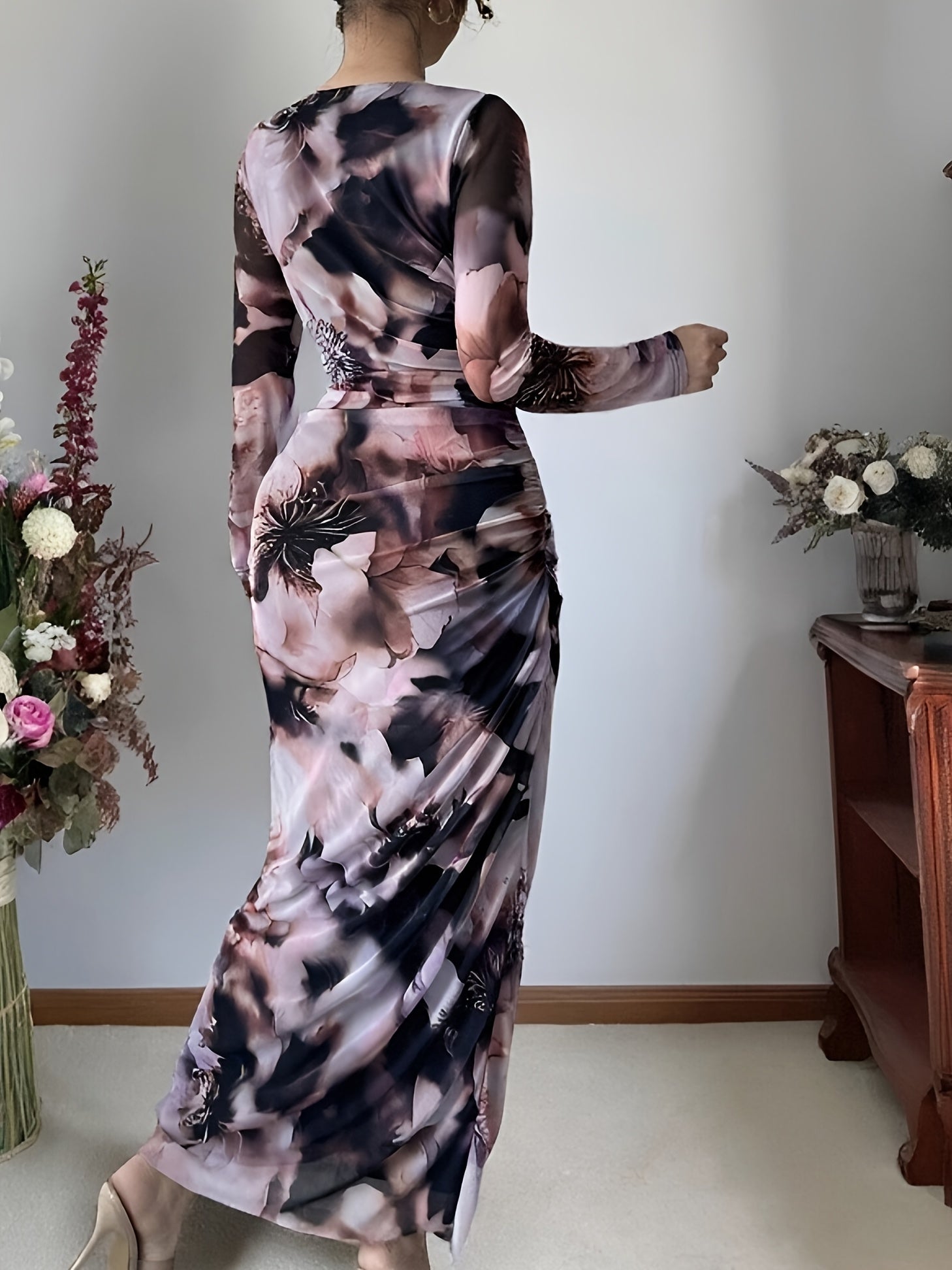 Gradient Mesh Pleated Dress