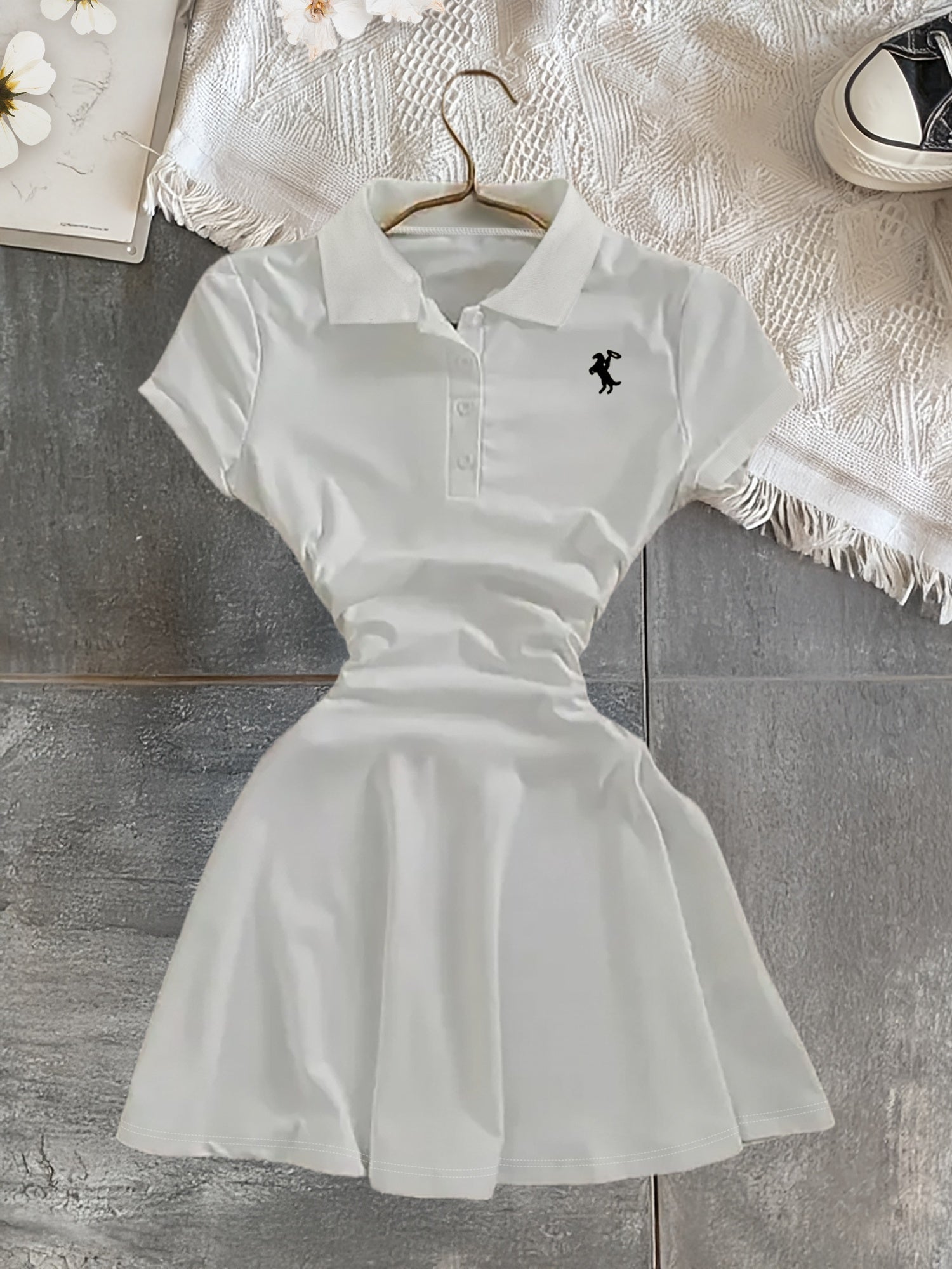 Y2K Embroidered Pattern Pure White Ribbed Collar Dress