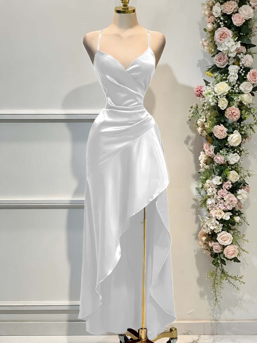 Elegant Women's Solid Color Satin Spaghetti Strap Asymmetrical Ruched Hem Open Back Tie-Waist Slit Dress for Banquet Party Wedding Bridesmaid Gown