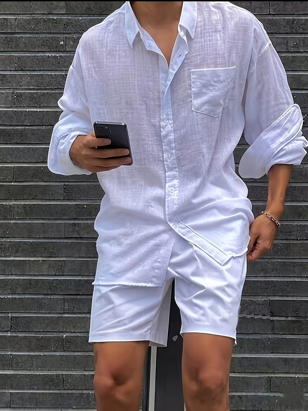 Men'S White Long-Sleeved Shirt, Loose And Lazy Style, Roll-Up Sleeve Design, Breathable And Wrinkle-Resistant, Suitable for Outdoor Travel, Very Photogenic