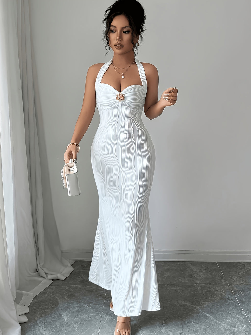 Elegant Women's Solid Color Mermaid Dress with Floral Pattern, Metal Buckle Detailing, and Slim-fit Design