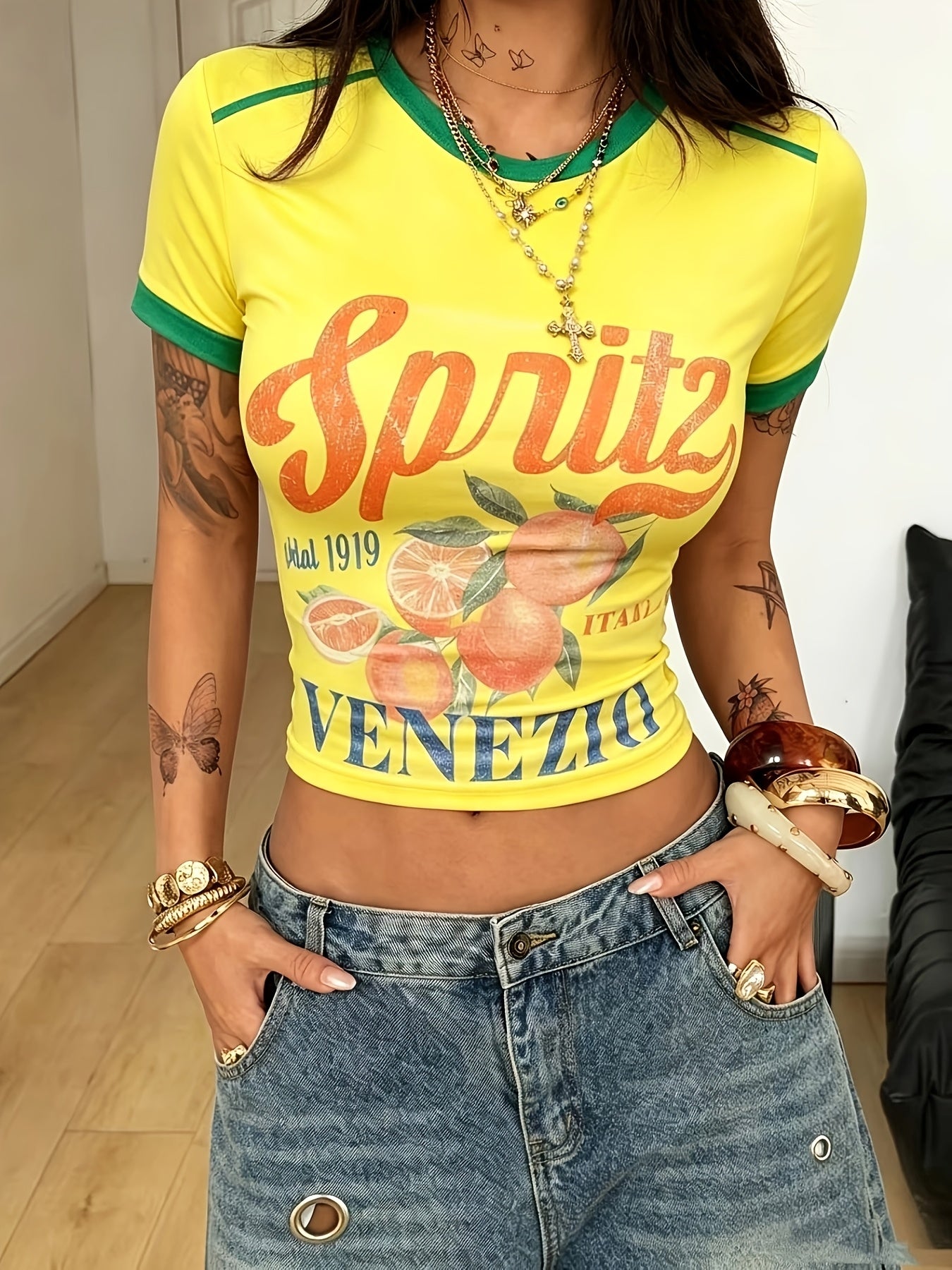 Women's Y2K Fruit Print Retro Slim Casual T-Shirt