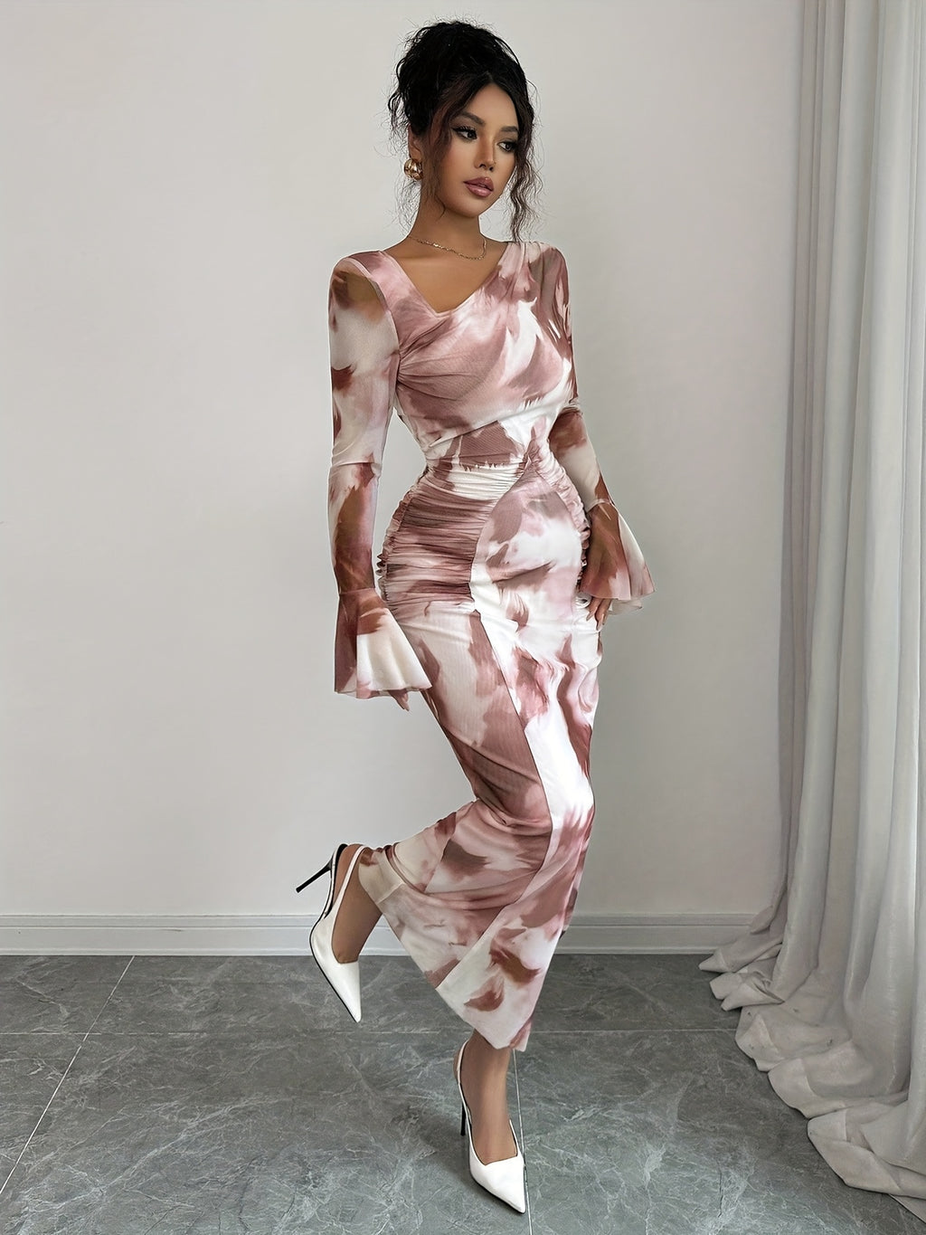Elegant And Fashionable New Adult Women'S Autumn And Winter Floral Tie-Dye Print Notched Collar Long-Sleeved Flared Sleeve Slim Fit Waist Pleated Hip-Hugging Sexy Dating Commuting Vacation Dating Valentine'S Day Long Dress