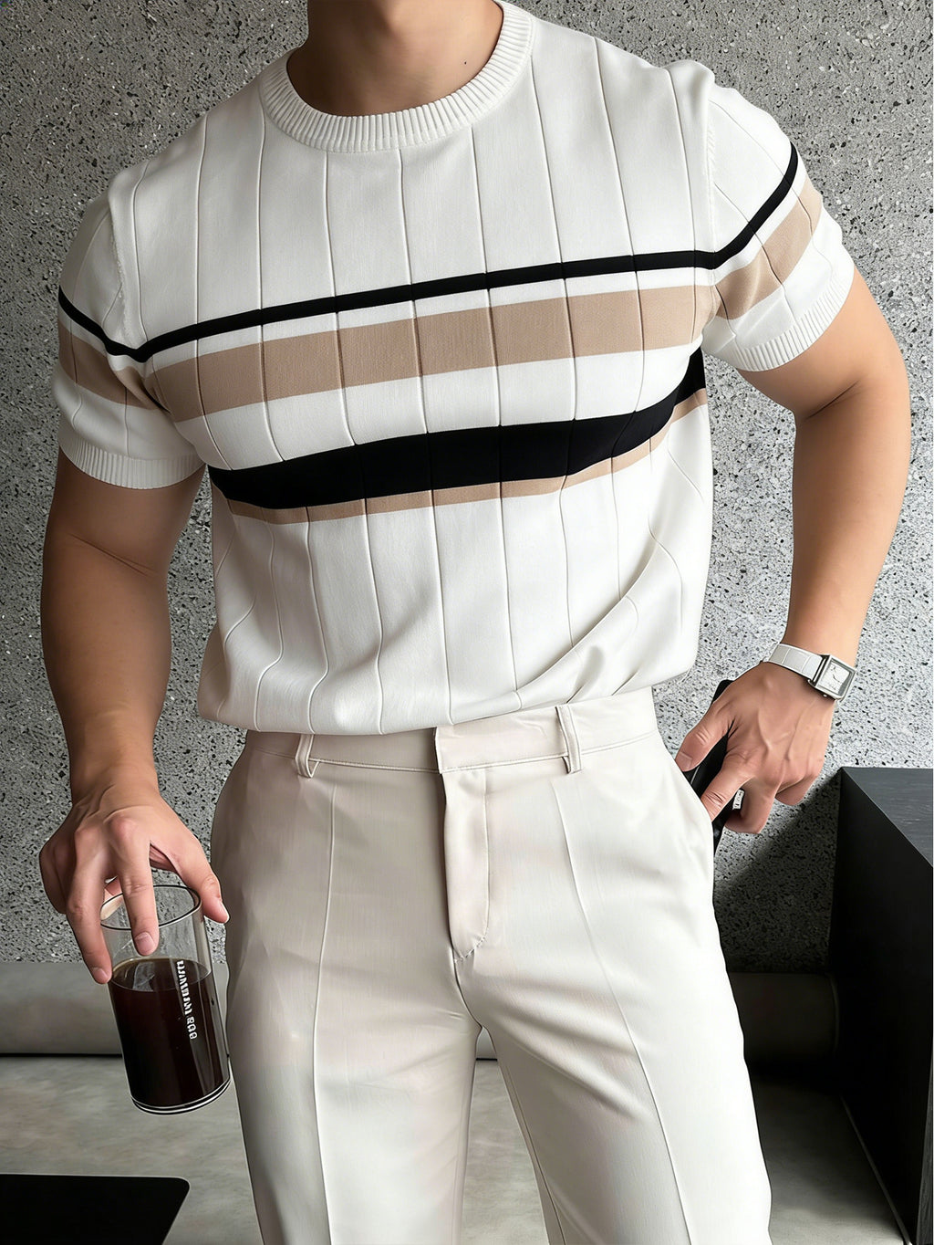 Men's Contrast Round Neck Knit Pullover