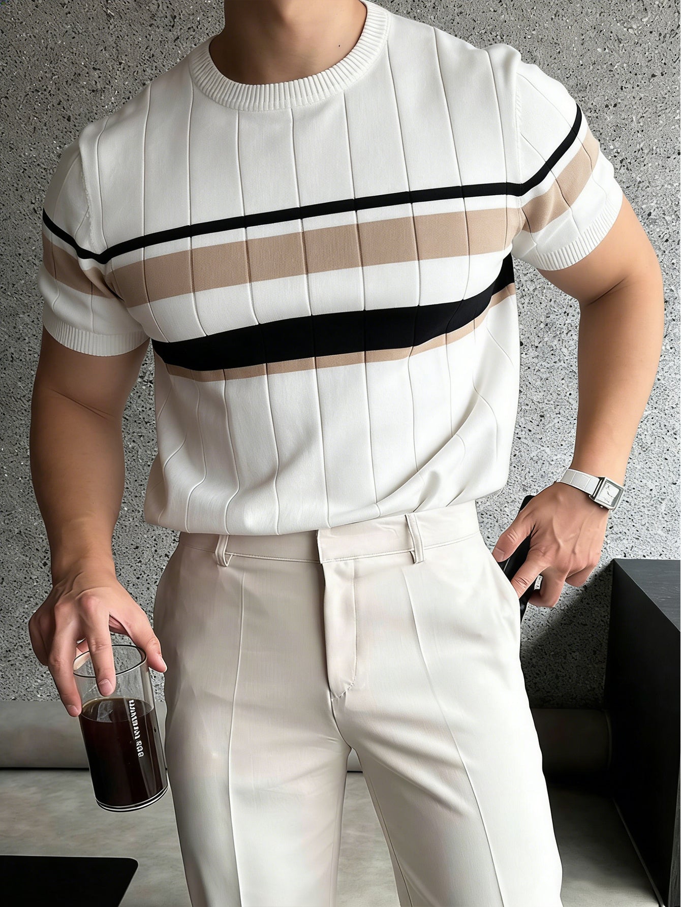 Men's Contrast Round Neck Knit Pullover