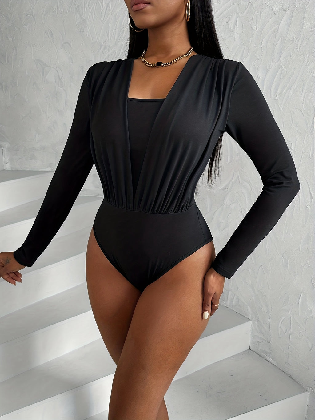 Women's Spring/Summer Solid Color Pleated V-Neck Long Sleeve Slim Bodysuit