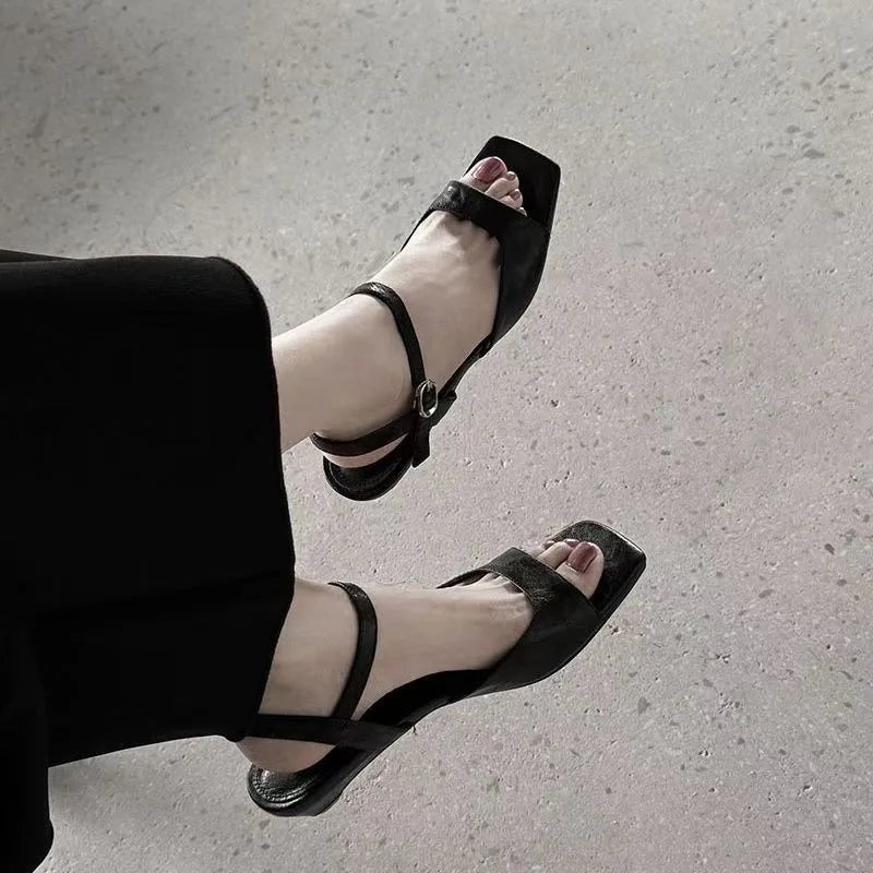 Women’s low heel sandals, leather material, sizes 35-42.