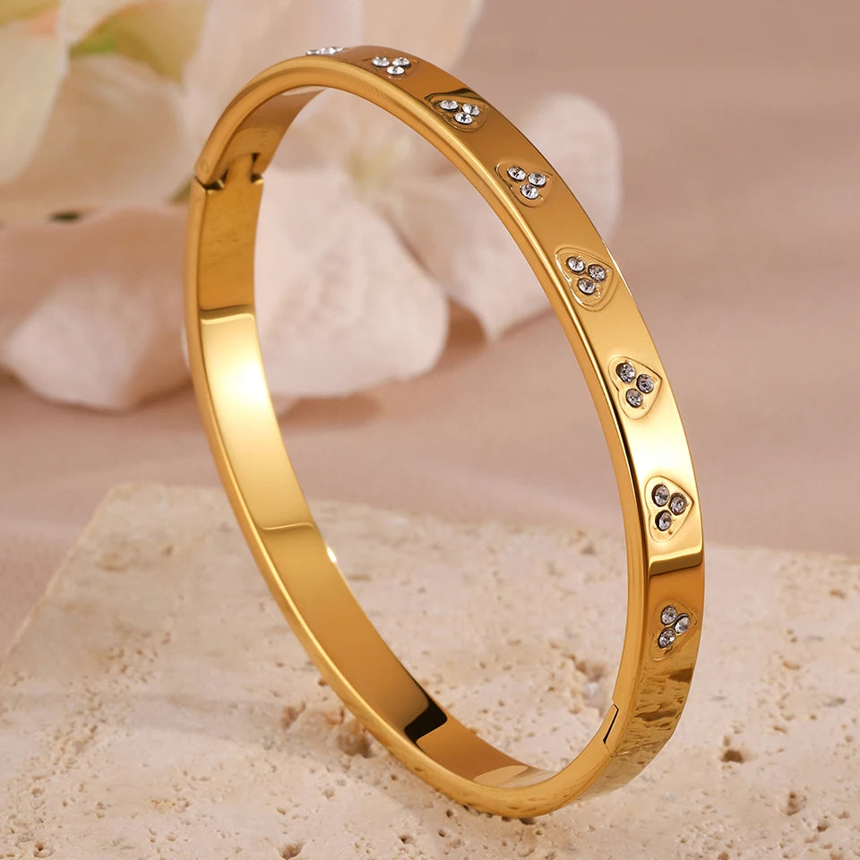 609749780-1
