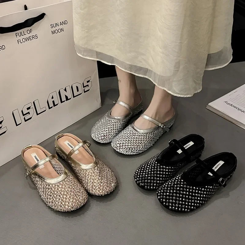 Rhinestone women’s flat sandals with soft soles and breathable mesh.