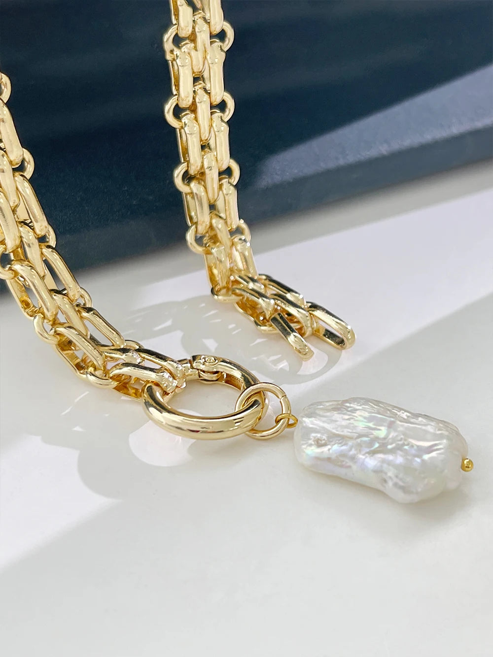 Women's Baroque Freshwater Pearl Chunky Chain Necklace