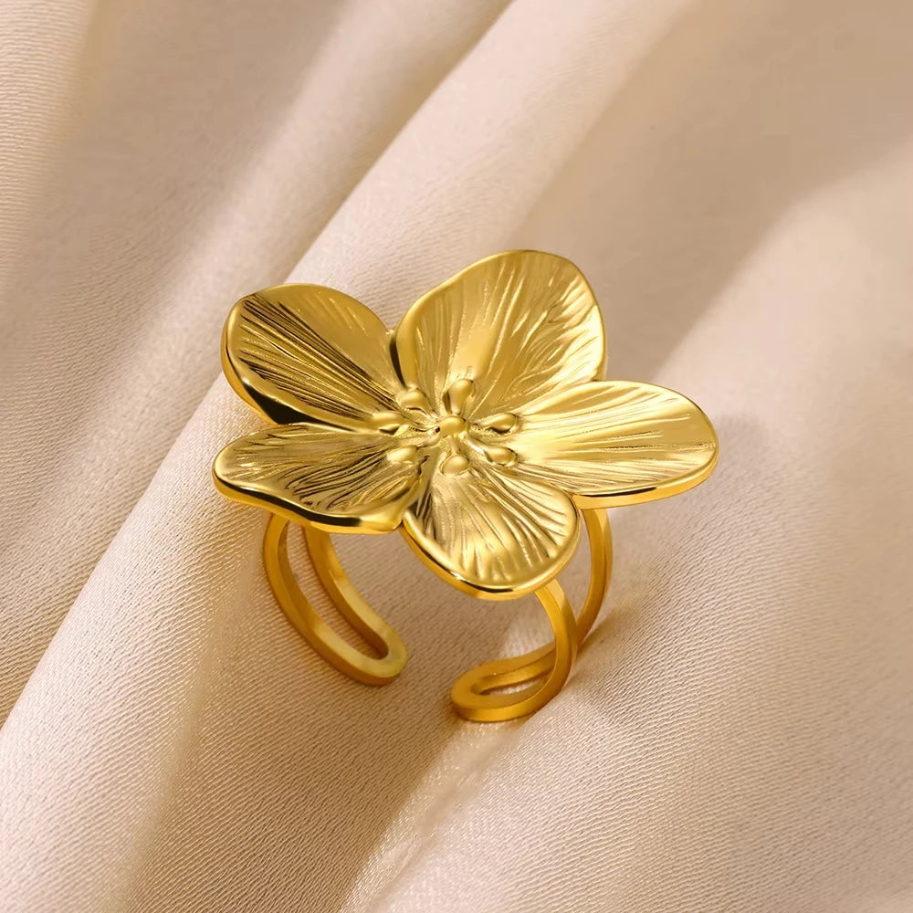 Women's Gold Sunflower Statement Ring