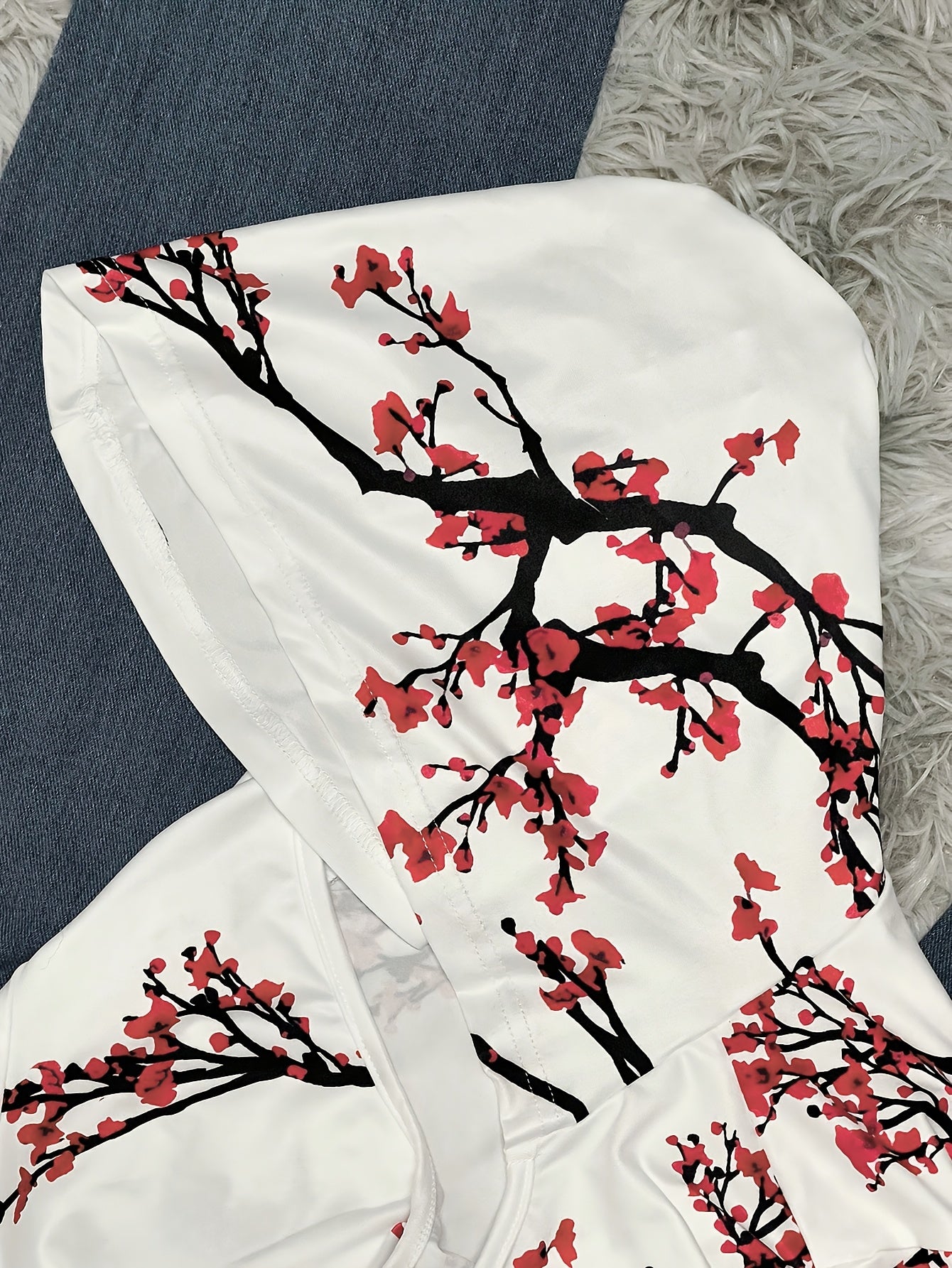 Women's Y2K Plum Blossom Print Hooded V-Neck Sweatshirt