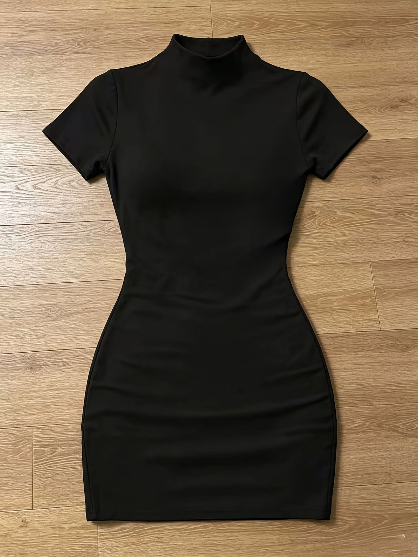 Women’s Commuter Style Mini Dress