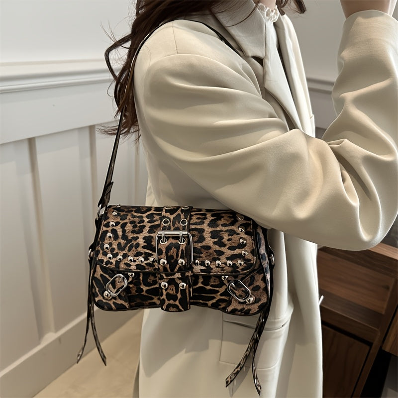 This Year's Popular Bag for Women New Motorcycle Punk Style Versatile One Shoulder Underarm Bag Fashionable Commuting Small Square Bag