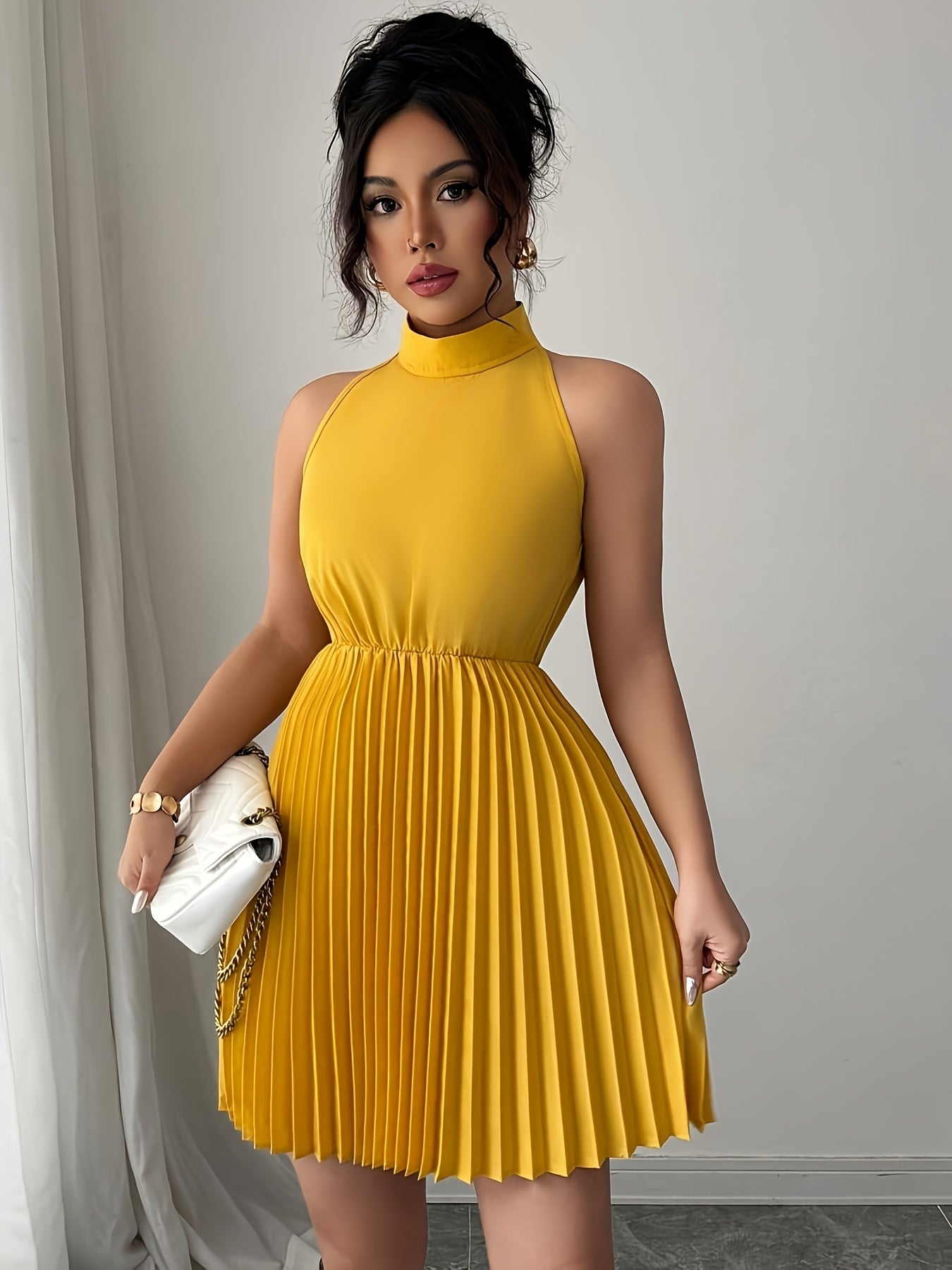 Stand-Up Collar Pleated Dress