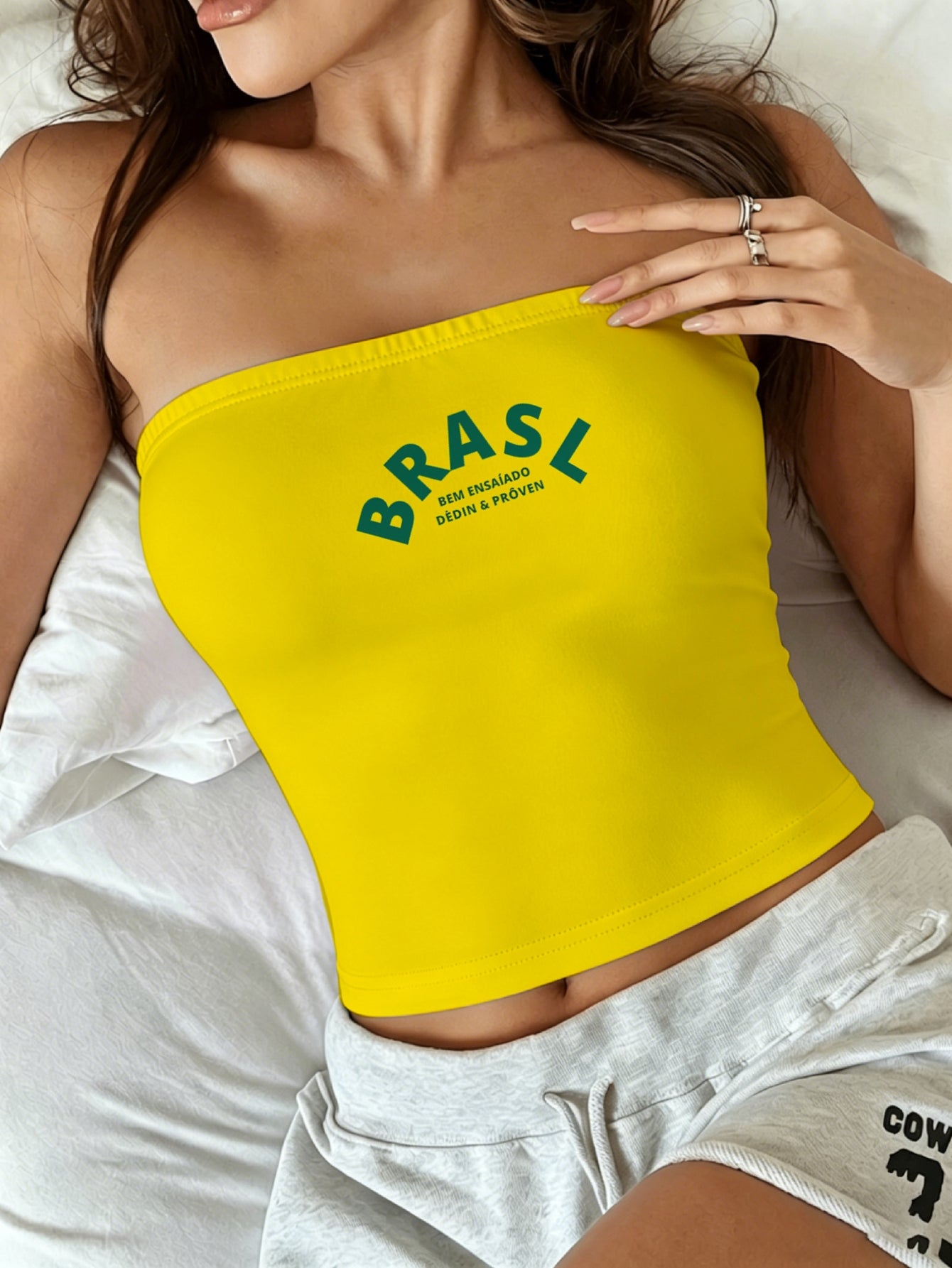 Brazil National Team Theme Letter Short Strapless Top, South American Style, Versatile for Travel, Slim-Fit, Navel-Baring, Wrapped Chest