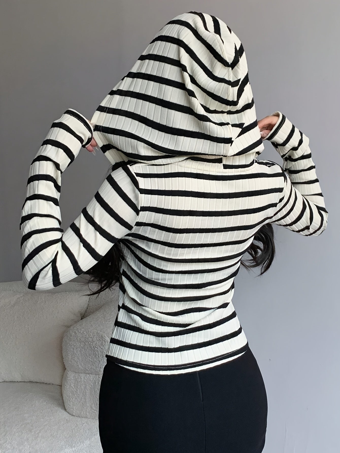 Women'S Casual Striped Zip-Up Hoodie, Striped Zip-Up Jacket, Black And White Stripes, Spring And Autumn Outerwear, Comfortable And Stylish