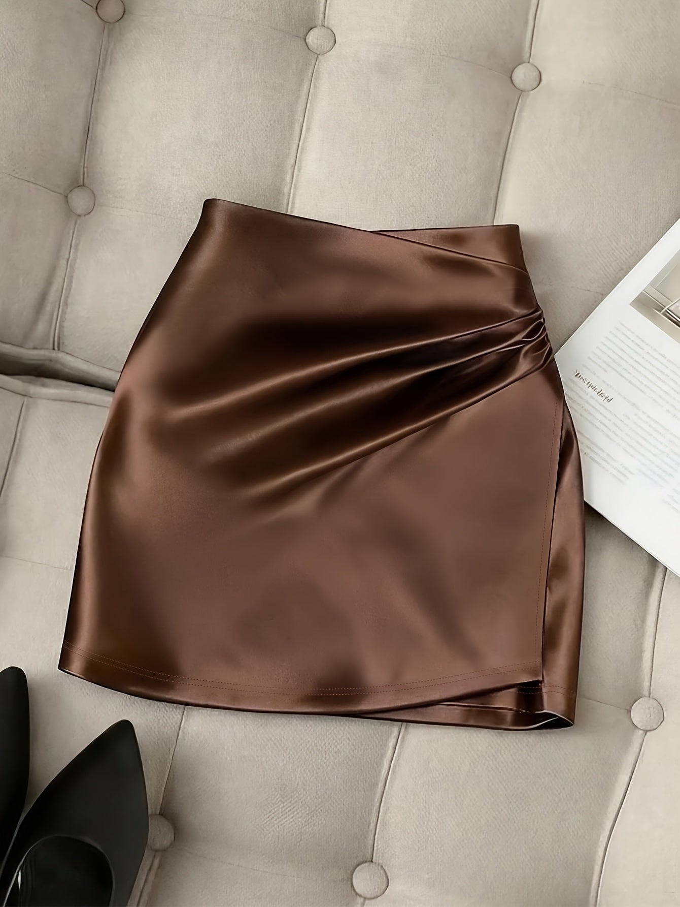 Satin Fashionable And Elegant Women'S Skirt, Easy, Stylish And Elegant, Suitable for Office And Dating Wear